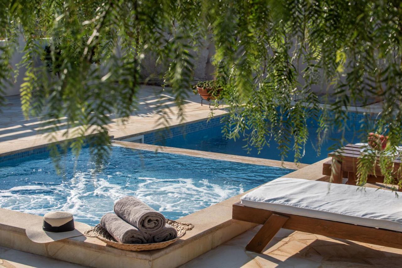 Filothei Beach House With Pool Kalamaki  Esterno foto